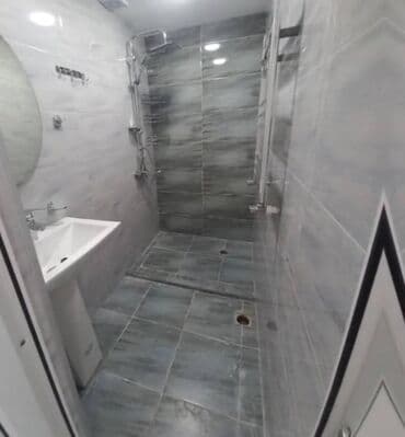 resulzadede kiraye evler: TECILI SATILIR Azadliq metrosuna yaxin 3 otaq bina evi 9/9 temirli — 12