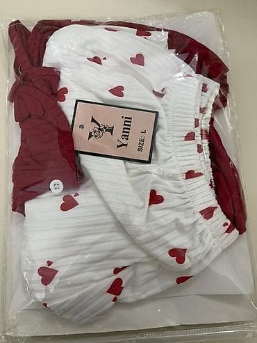 tibbi xalat: Qadın pijama dəsti –etıketı uzerınde — 2