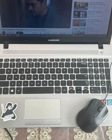 ekran kartı notebook: Samsung noutbuk - Ekran: 15.6" (təxminən), geniş çərçivəli - — 2