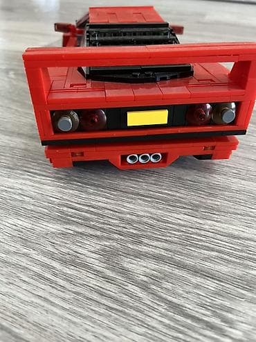 panda oyuncaq: LEGO ilə yığılmış qırmızı superkar maketi - Ölçü: təxminən 1:12–1:14 — 5