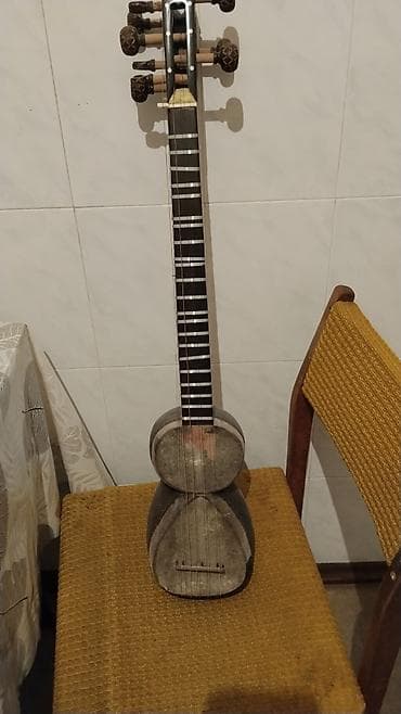 gitara simi: Tar – milli simli musiqi aləti Uşaq tarıdır. - Korpus: iki hissəli — 1