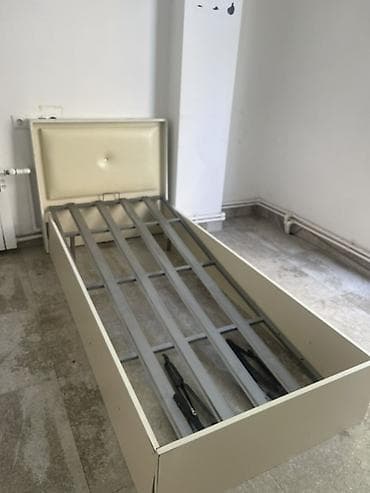 Təknəfərlik çarpayı, Bazalı, Matrassız, Siyirməsiz lalafo.az -da Təknəfərlik çarpayı, Bazalı, Matrassız, Siyirməsiz