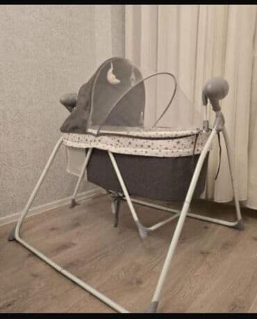 matras döşək: Oğlan və qız üçün, Dördbucaq, Beşik, Dəstsiz, Matrassız, Yellənmə mexanizm ilə — 1