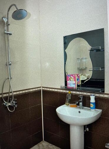 sumqayit kiraye evler 13 mkr: *İcarəyə Obyekt!* ✔ 3 sot torpaq sahəsində yerləşən *150 m² tam — 1