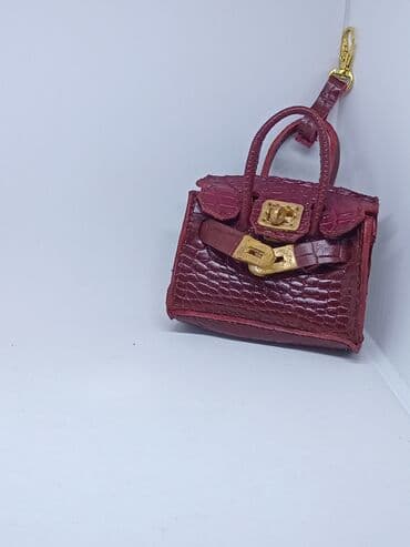 təkər üçün zəncir: Miniatür timsah dərisindən hazırlanmış əl çantası formalı açar — 3