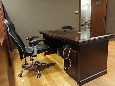 İşlənmiş, Müdir üçün, Kvadrat masa — 3