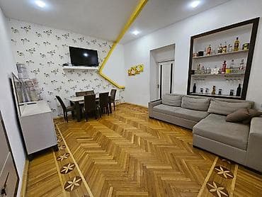 binə qəsəbəsində ev: 1 kv. m, 4 otaqlı — 9