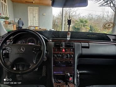 mersedes atego: Mercedes-Benz E-Class: 2 l | 2000 il Sedan — 3