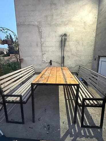 ev ve bag: İşlənmiş, Dördbucaq masa, 2 stul, Açılmayan, Skameykalar ilə, Metal, Azərbaycan — 1