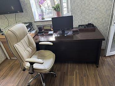 Ofis mebel dəsti – iş masası, kreslo və aksesuarlar Satilir iksi — 1