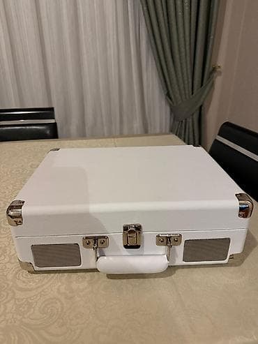 8 Mart bayramina çox gözəl hediyye Qrammafonlar Mehduddur!!! Çox gözəl