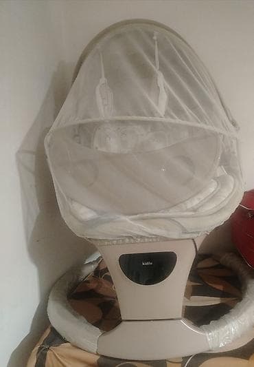 Oğlan və qız üçün, Beşik, Dəstsiz, Matrassız, Yellənmə mexanizm ilə — 1