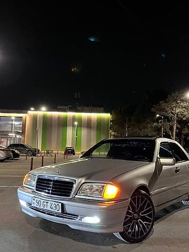 kia sed: Model: C230 (W202) Mühərrik: 2.3L, 4 silindr (M111 motoru) Güc — 1