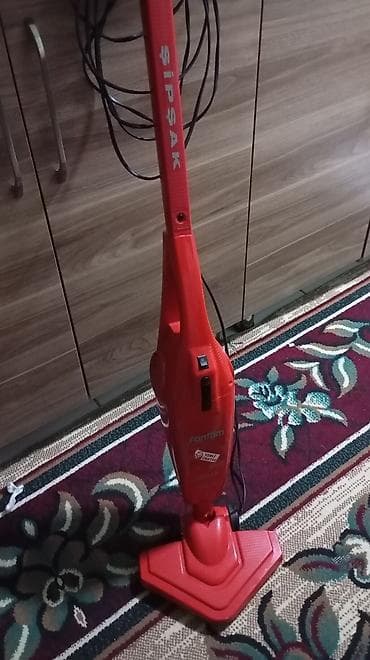 Fantom Şıpşak şaquli elektrik süpürgəsi - Rəng: qırmızı - Şaquli