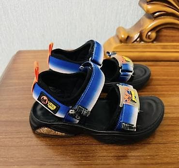 Uşaq sandaləri - Rəng: mavi-qara, narıncı detallarla - Material