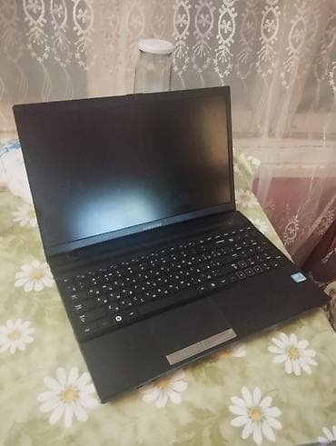 samsung notebook: Salam Samsung noutbuk Görndüyü kimi kasmetik problemi var birdeki — 4