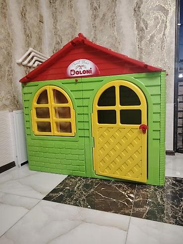 Oyun dəstləri: Yeni alınıb. Əla vəziyyətdədir. En 60 sm Hündürlük 110 sm Uzunluq 120 — 1