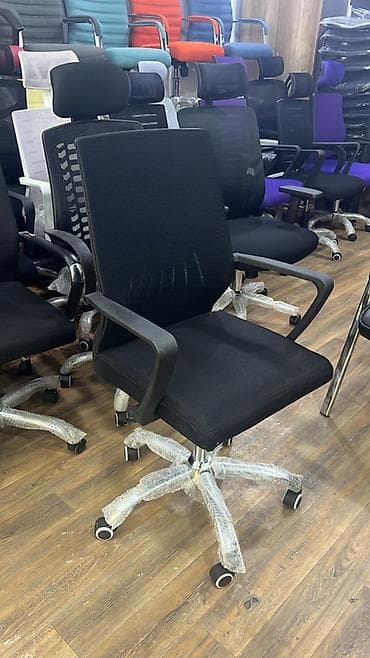 ofis kreslolari: Təkərli, Qolları tənzimlənmir, Parça — 3