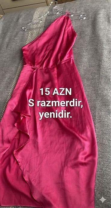 Məhsul: Qadın üçün don - Rəng: Parlaq çəhrayı/fuksiya - Model: Tək