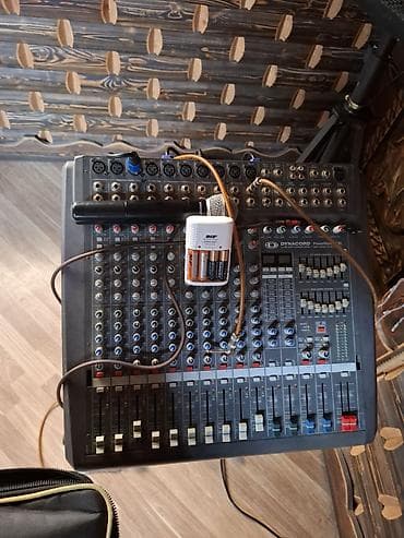 Səhnə və tədbirlər üçün tam səs sistemi dəsti Tərkib: - Dynacord — 1