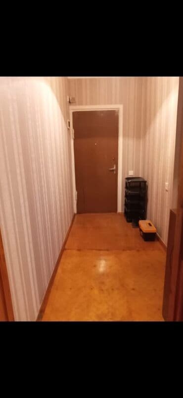 аренда места ош базар: 2 otaqlı | Köhnə tikili | 40 m² | 3/5 mərtəbə Xırdalanda köhnə — 2