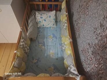 детская кроватка бу: Oğlan və qız üçün, İşlənmiş, Dördbucaq, Beşik, Dəst ilə, Matras ilə, Yellənmə mexanizmsiz — 2