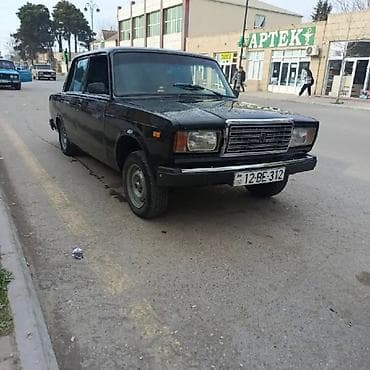 VAZ (LADA) 2107: 1.6 l | 2003 il 70000 km Sedan