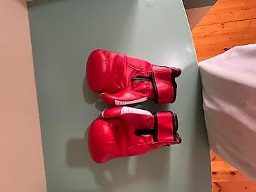 Venum boks əlcəkləri – qırmızı/ağ - Brend: Venum - Növ: Boks/MMA