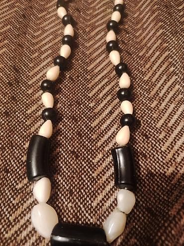 original canta: Diqqət Qədimi sovetdən qalma muncuqlardan boyunbağı.Cox incə və qeşəng — 2