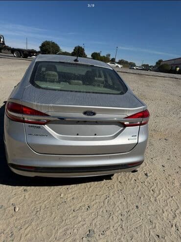 ford sərnişin: Maşın yoldadı 1 aydan qısa müddətə bakıya çatacaq. Almaq isteyen olsa — 5