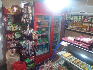 konteyner mağaza: Razində,sahəsi 20kv/m olan,obyekt icarəyə verilir.Su işıq — 7