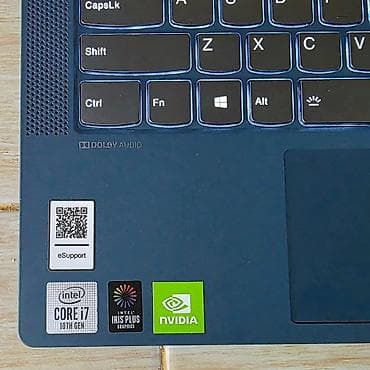 komputerlər diz ustu: Lenovo noutbuk – mavi korpus, nazik və yüngül dizayn. Texniki — 1