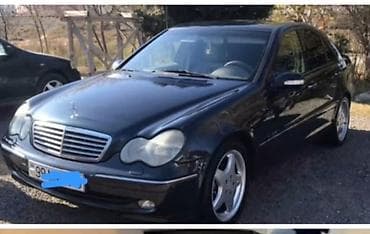 c240 mercedes: Mercedes-Benz C-Class: 2 l | 2001 il Sedan — 1