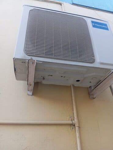 hoffman kondisioner: Kondisioner Electrolux, 100-dən çox kv. m, Split sistem — 2