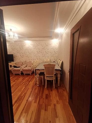 kupcali ev: Bakı, 3 otaqlı, Köhnə tikili, m. Qara Qarayev, 100 kv. m — 3