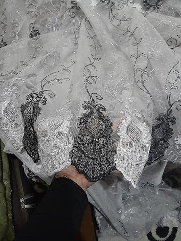 divan parcaları: Tül pərdə parçası – gümüşü-boz tonlarda, naxışlı - Material: incə — 3