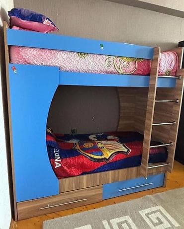 parlaq laminat: Oğlan və qız üçün, Çarpayı, Matras ilə, Siyirməli, Laminat — 2