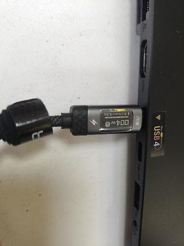 cabel: TOOCKI USB4/Thunderbolt 3 kabeli – USB-C → USB-C - Brend: Toocki - — 3