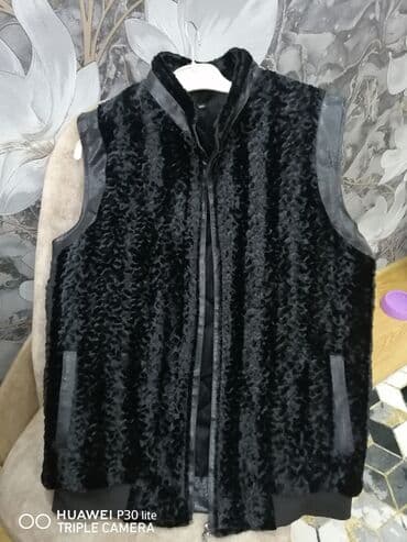 kisi geyimleri 2021: Kişi ücün jiletka — 3