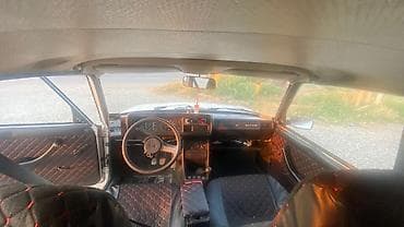 mini karavan: VAZ (LADA) 2107: 1.6 l | 2004 il 100 km Sedan — 8