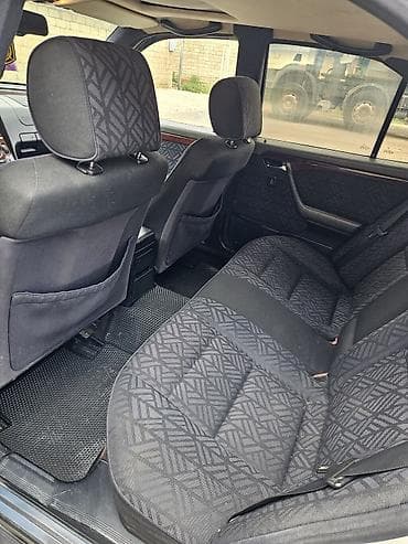 Продажа авто: Mercedes-Benz C-Class (W200) sedan - Kuzov: 4 qapılı sedan, gümüşü — 10