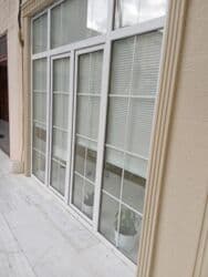 Tikiş: Xadimə tələb olunur, 46 yaşdan yuxarı, Təcrübəsiz, 6/1, Aylıq ödəniş — 2