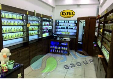 şerab evi: Vitrin mebeli sifarişi — 10