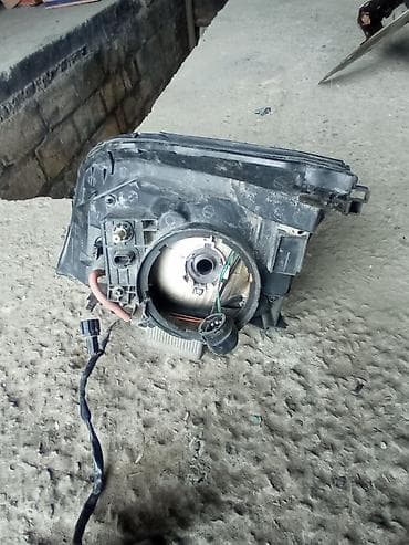 sukuter gence: Sol, Yaxın və uzaq vuran işıqlar Nissan, Orijinal — 3