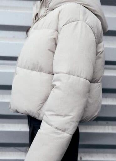 ucan teyyare oyuncaq: Zara qadın şişme kurtka
Su ve külek keçirmez model — 2