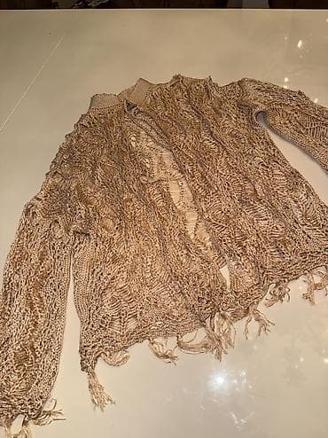 Her biri ferqli firlalardi cox munasib qiymete satilir az geyinilib — 9