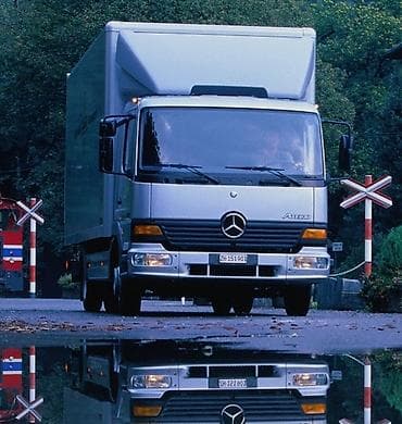 qapi demir: Mercedes-Benz Atego yük maşını - Kuzov: qapalı furgon (konteyner — 1