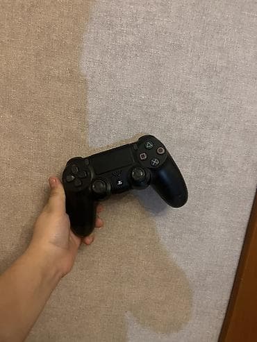 Sony DualShock 4 (PS4) oyun pultu – orijinal, qara rəng