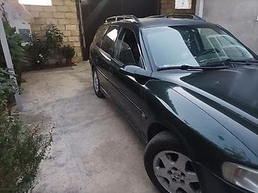 tesla model 3: Opel Vectra: 1.8 l | 2000 il 420000 km Universal — 6