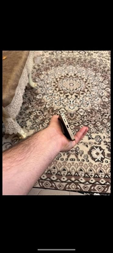 mi 15 ultra: Samsung Galaxy S25 Ultra, rəng - Qara, Simsiz şarj — 3